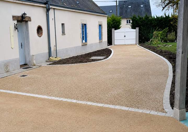 Cours maison après travaux Orleans